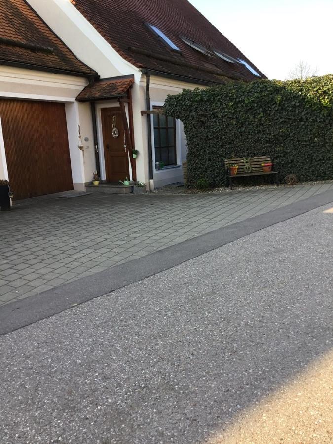 Ferienwohnung Heigemeir Ehekirchen Ngoại thất bức ảnh